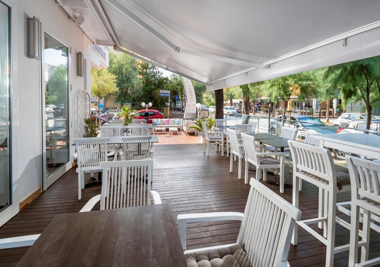 Hotel Mediterraneo Pesaro Ngoại thất bức ảnh